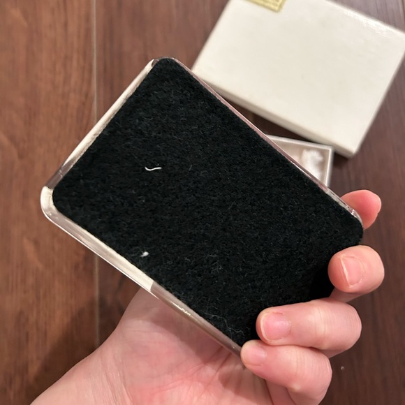 Ernest Hemingway Glass paperweight - Picture 6 of 8